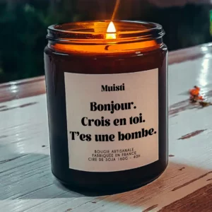 Bougie Parfumée Crois en toi. T'es une bombe.